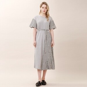 분더가이스트 스트라이프 배색 언발란스 반팔 롱원피스 그레이 WUNDERGEIST